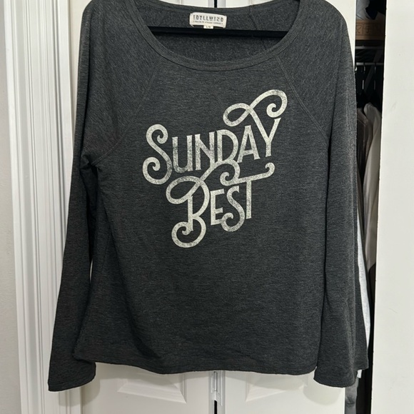 Idyllwind Tops - IDYLLWIND by Miranda Lambert Sunday Best fitted sweatshirt Size Large